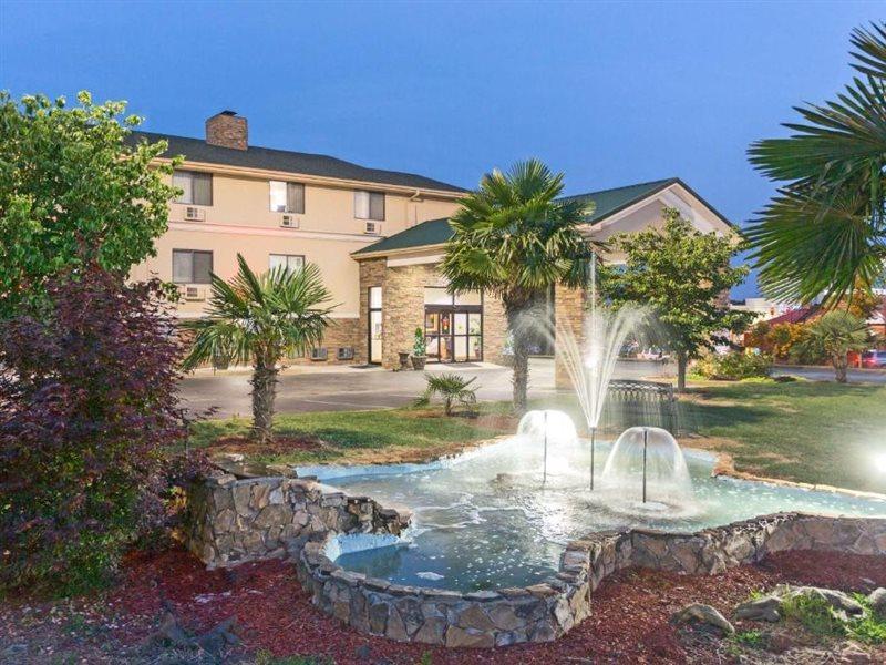Мотель Super 8 By Wyndham Anderson/Clemson Area Екстер'єр фото